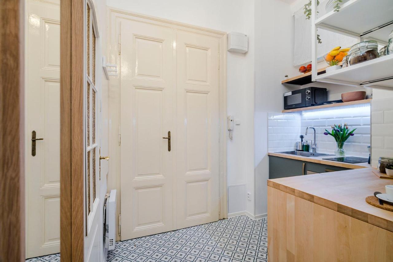 Prague Apt Near Charles Bridge By Michal&Friends Praga Exterior foto