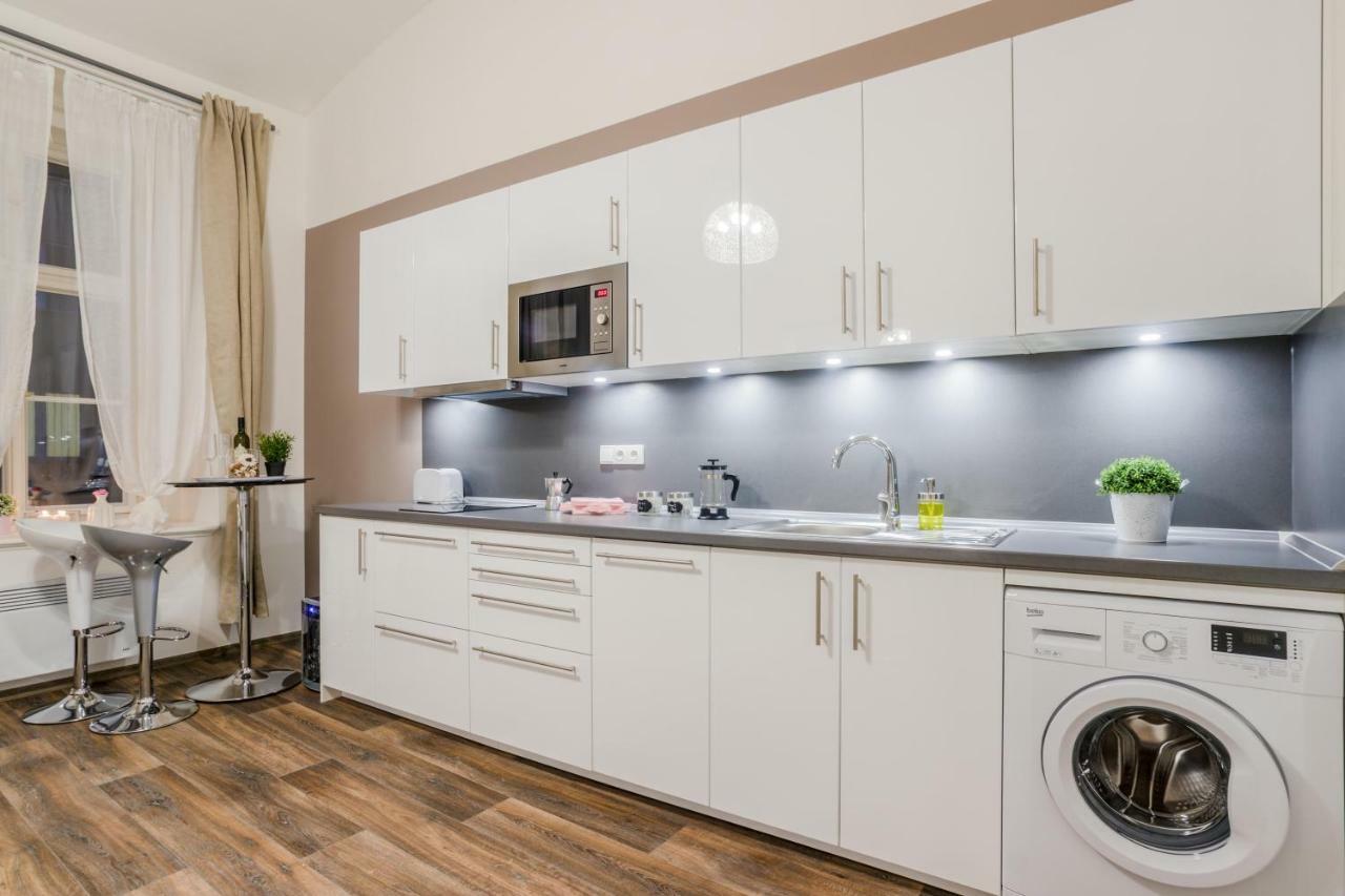 Prague Apt Near Charles Bridge By Michal&Friends Praga Exterior foto